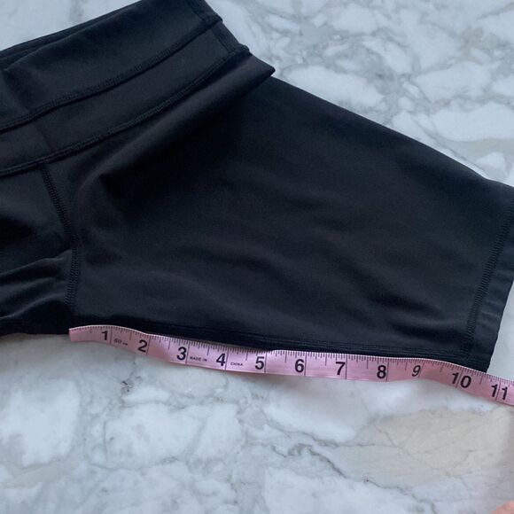 Lululemon Shorts Biker Black Size 4 Tall active Athletic‎ - Picture 11 of 12